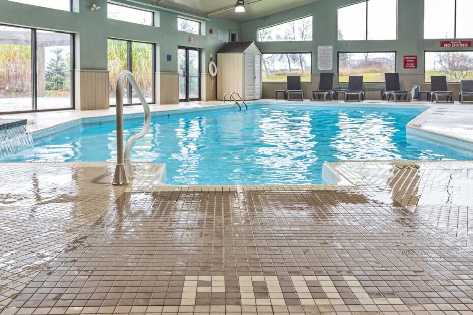 Indoor Salt Water Pool