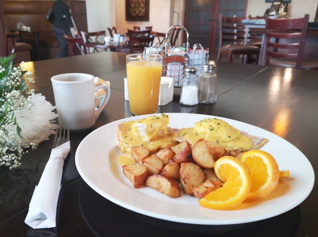 Complimentary Breakfast Freshly Prepared